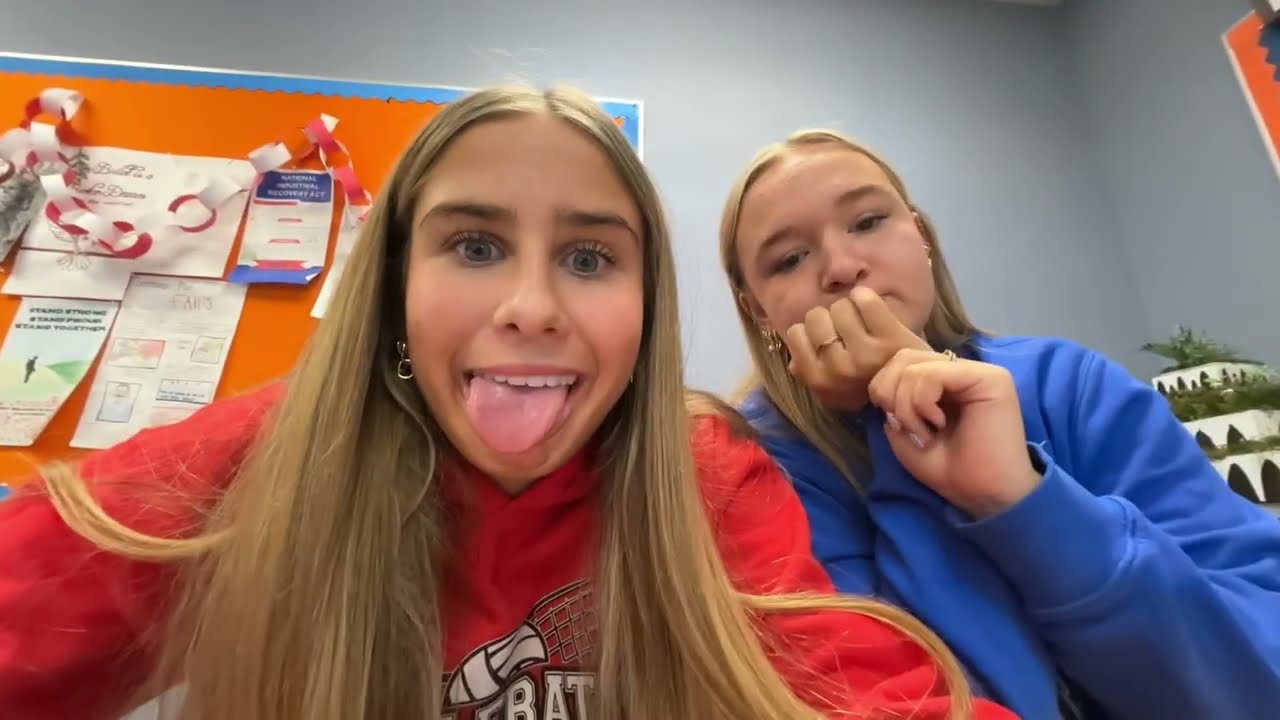 Elle’s Vlog! Fri-yay