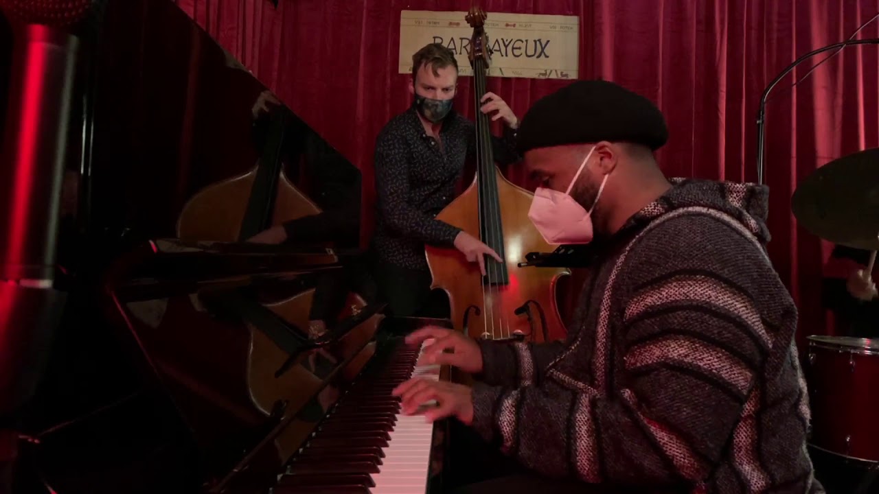 Sullivan Fortner Trio - Minority - Bar Bayeux