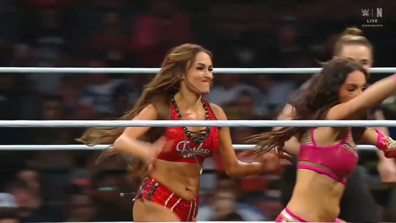 WWE RAW NIKKI BELLA VS CHELSEA GREEN 07/14/25