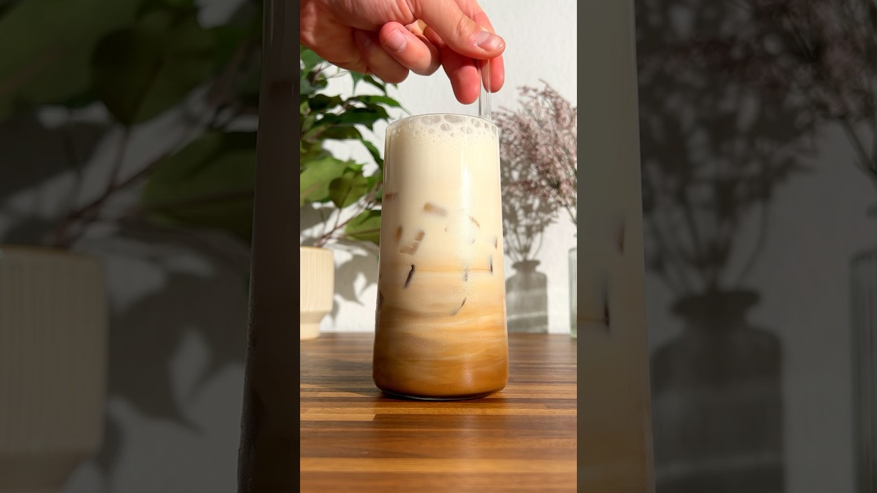 Salted Caramel Iced Mocha ☕️🤎 #icedcoffee