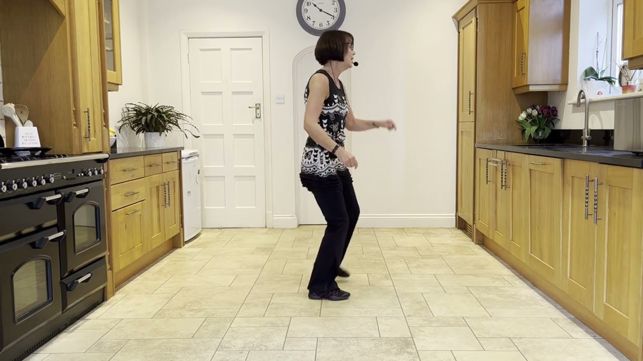 SHOW ME Line Dance Demo