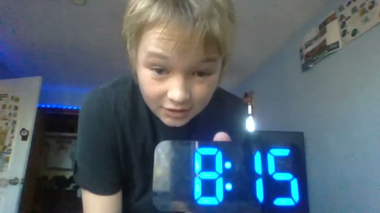 Day in the life/morning routine of a small content creator!