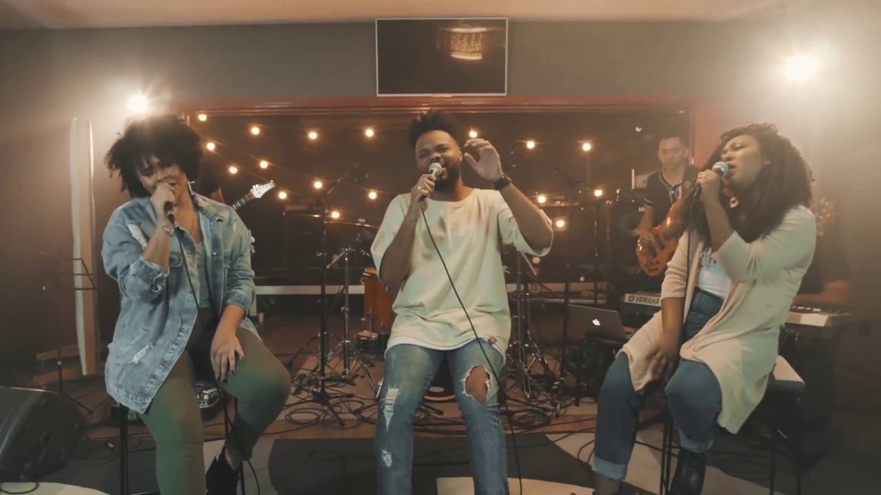 Sync3 | Nos Braços do Pai (Video Oficial)