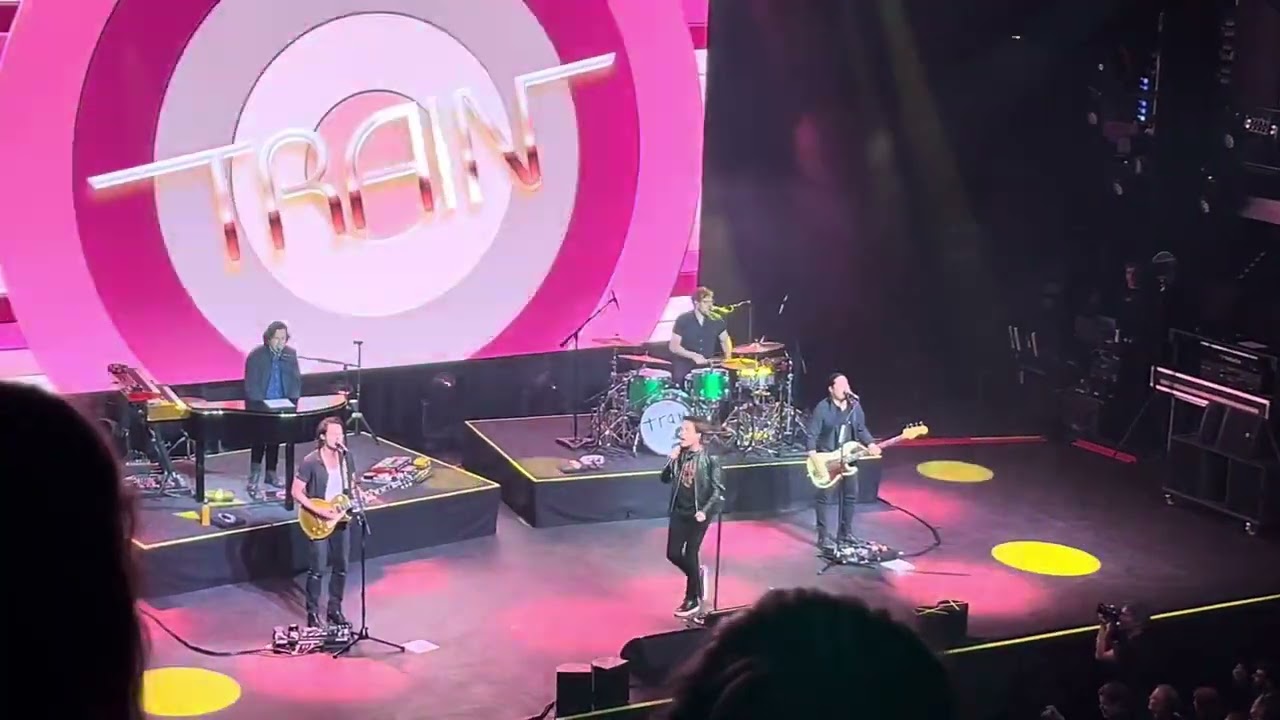 Train - Intro + AM Gold @ 013 Tilburg, NL 03-05-2024