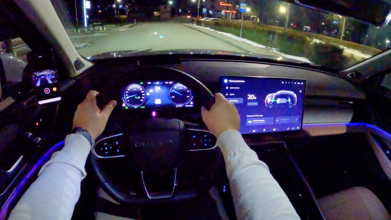 New Chery Tiggo 9 2026 (PHEV & 428 hp) POV Night Test Drive
