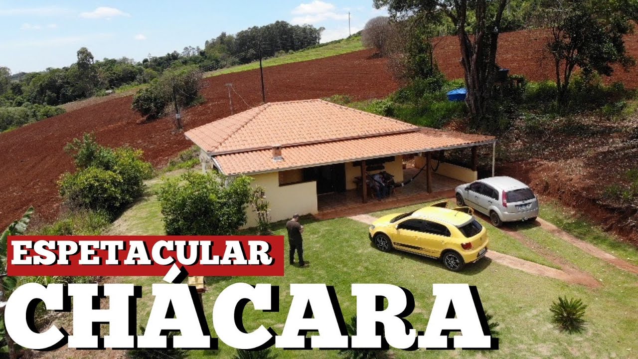 CHÁCARA ESPETACULAR COM MUITA PRODUÇÃO E RIBEIRÃO E ESTUFA