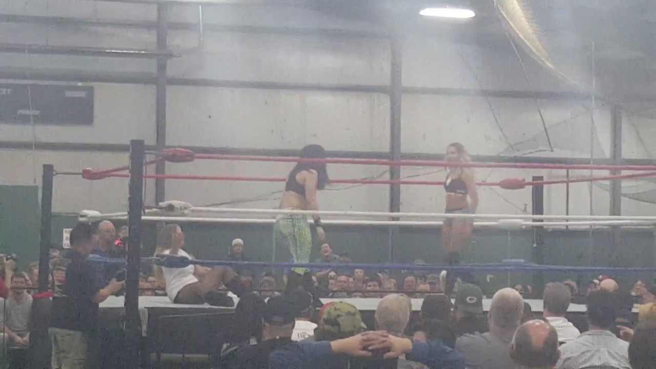 Miss Monica vs Savanna Stone (WLW Ladies Championship)