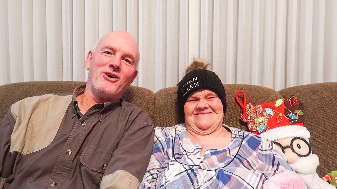 Christmas Morning With Aunt Linda