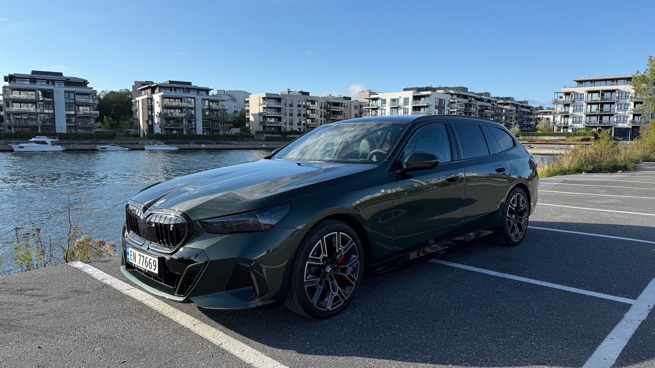 BMW i5 xDrive40 Touring -  Lavere forbruk, bedre rekkevidde