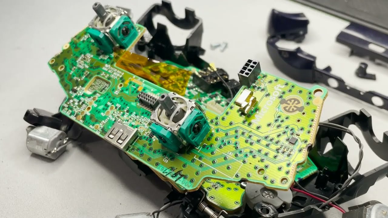 From Trash to Treasure - The 5$ Xbox One Controller | How to fix stick drift |