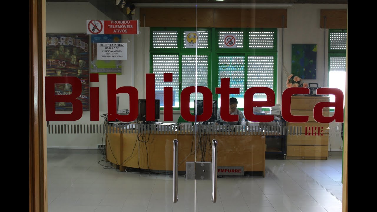 Biblioteca da Escola Secundária Joaquim de Araújo