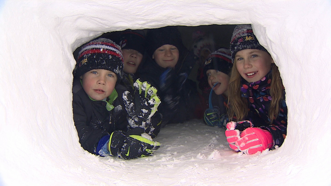 P.E.I family spends night in homemade igloo (in a blizzard)