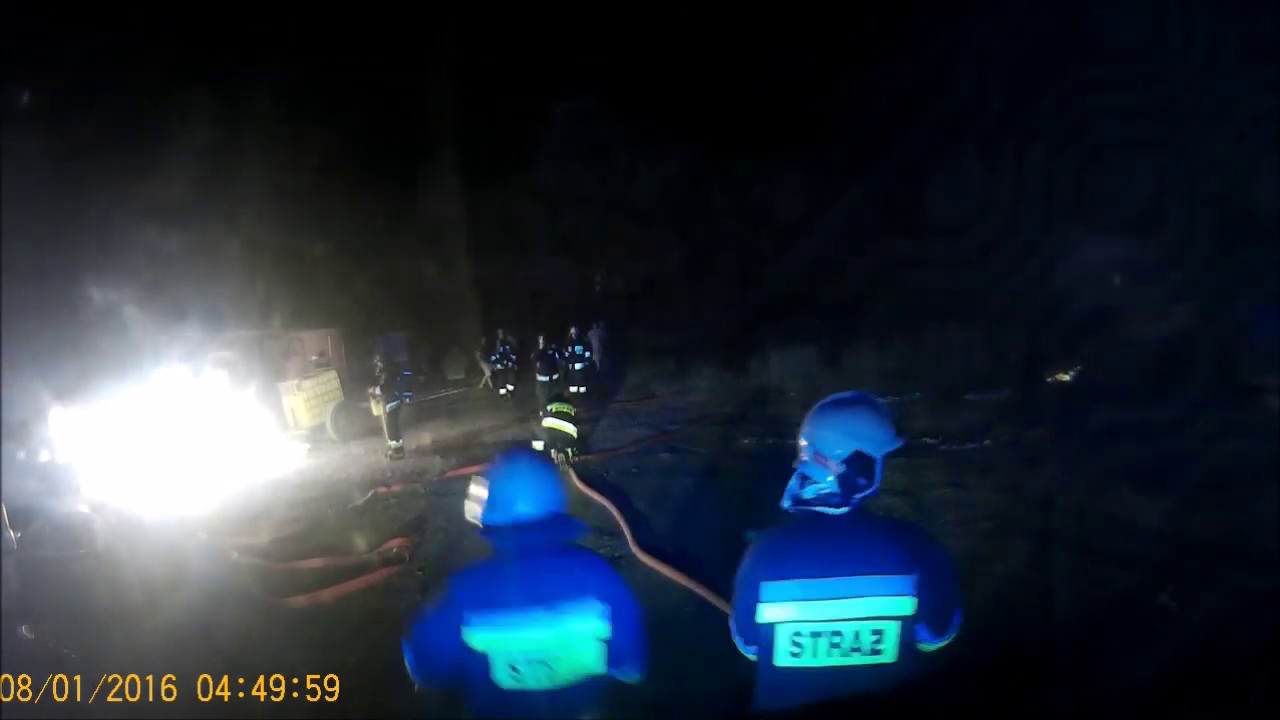 Pożar ciągnika [od środka] OSP KASINA WIELKA alarmowanie akcja gasnicza