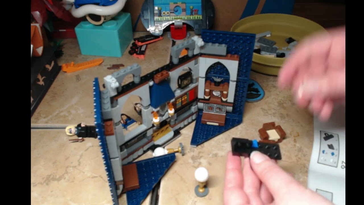 IT'S TIME, IT'S TIME, IT'S LEGO TIME! Completing the Lego Harry Potter Ravenclaw House Banner