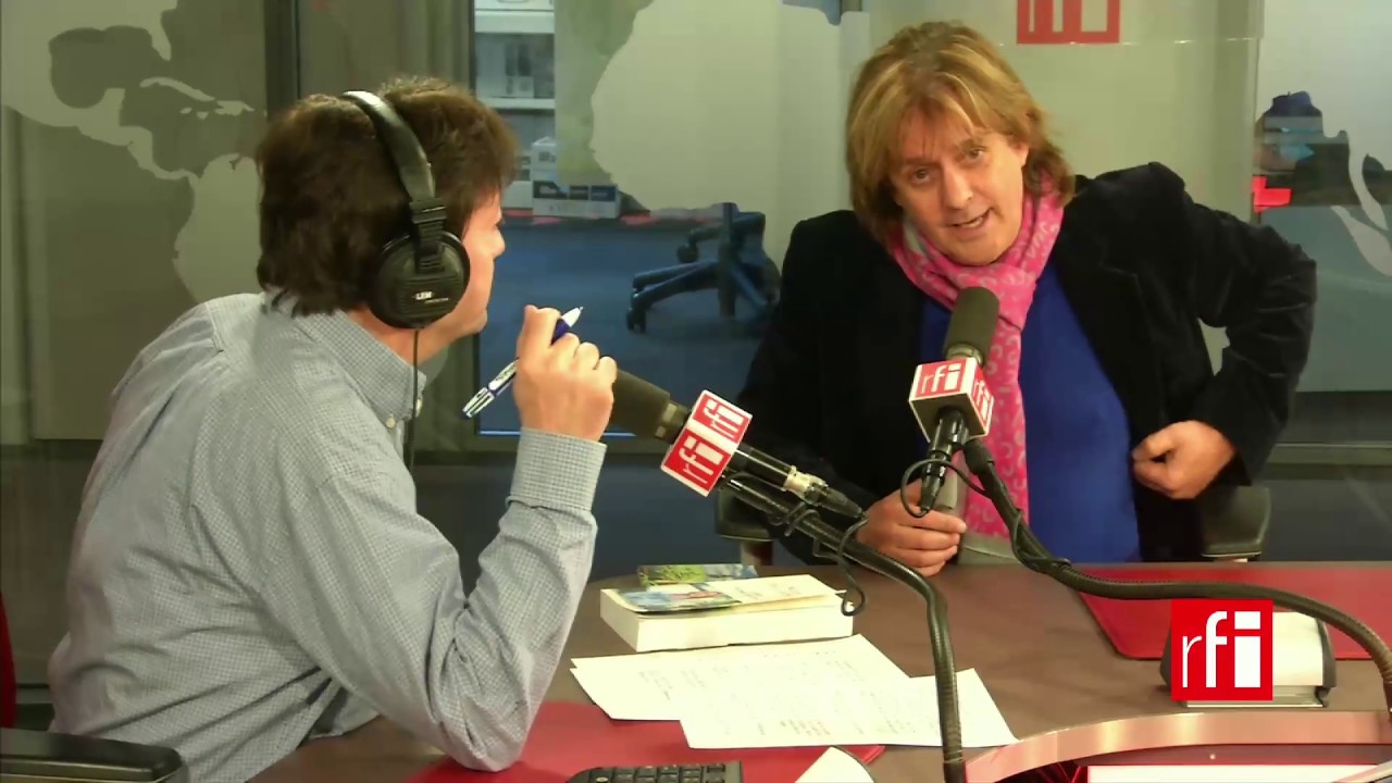 Nilda Fernandez​ con Jordi Batallé​ en El invitado de RFI​.