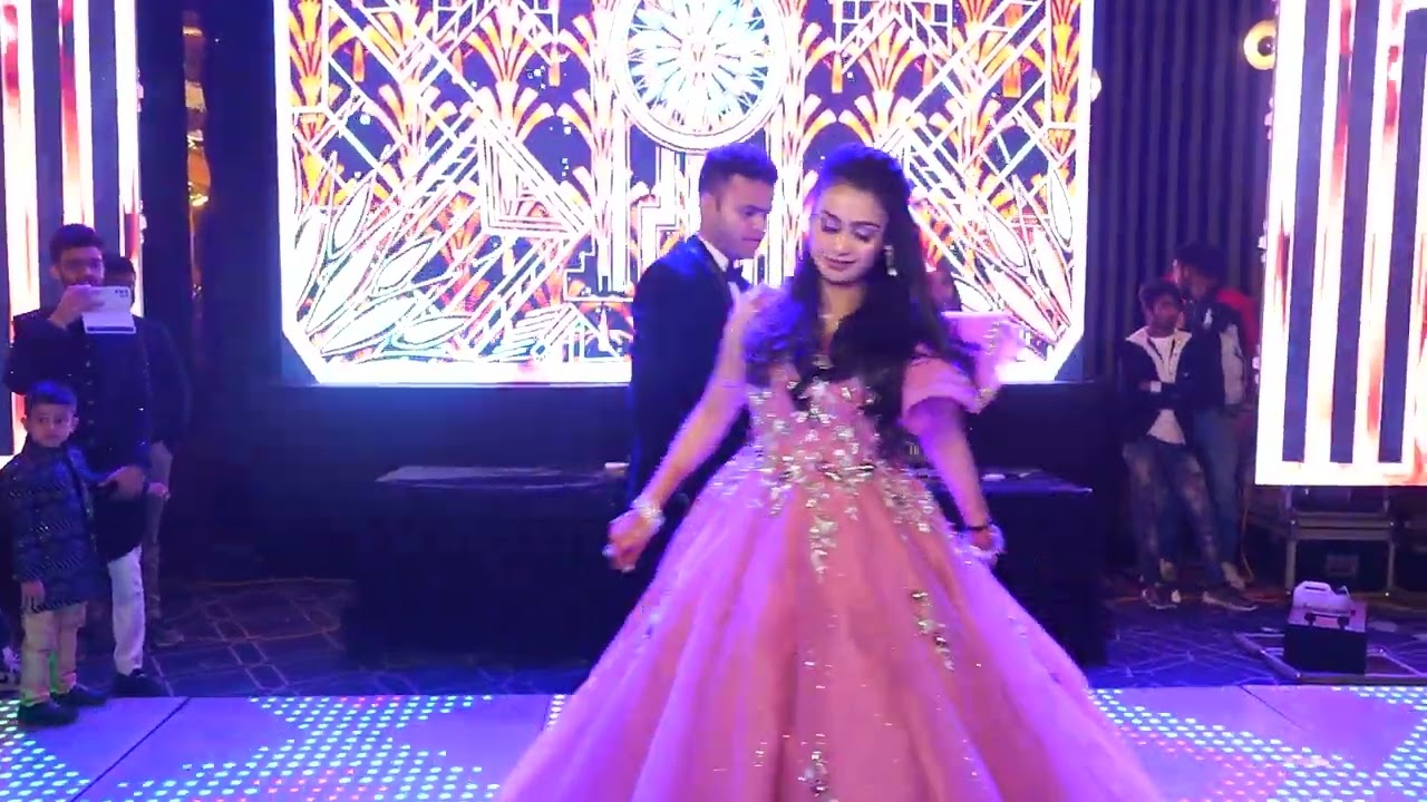 Bride's Sister & Jiju dance | 2022 Best Indian Wedding Dance Video | Bollywood & Punjabi Tadka
