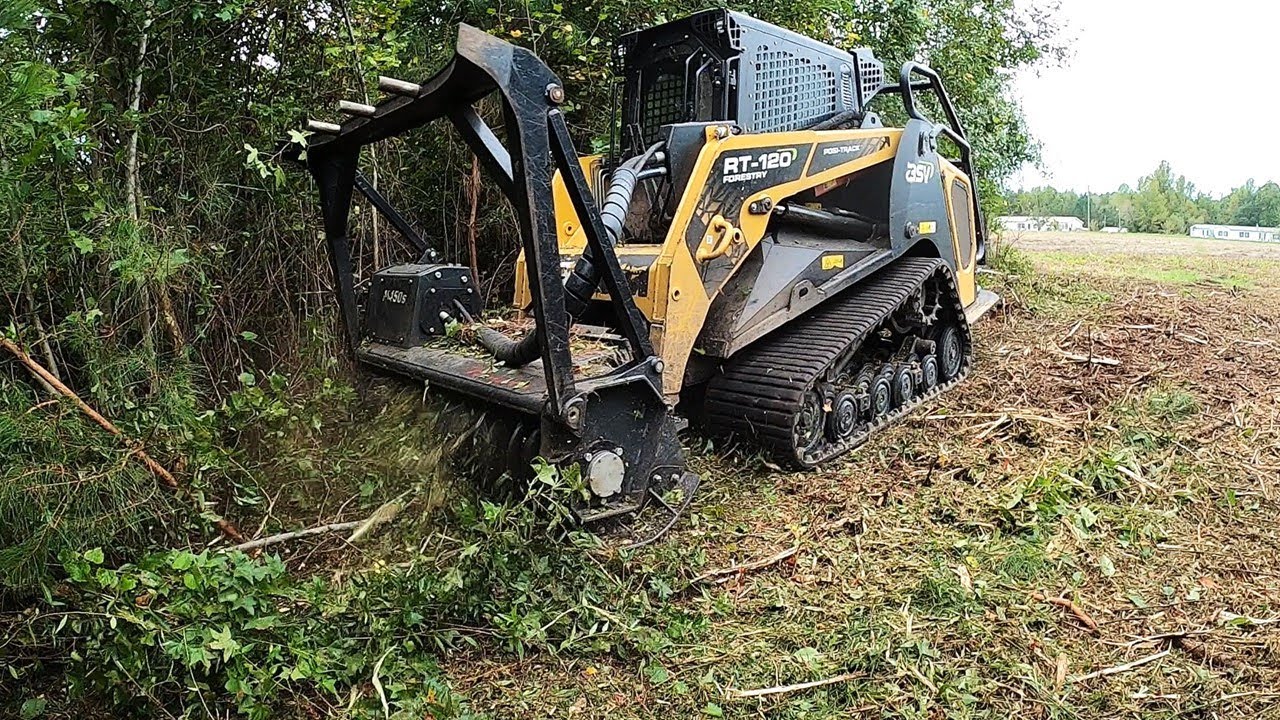 I CAN'T SEE TWO FEET INTO THIS JUNGLE! UNEXPECTED MUDHOLES ALMOST SINK THIS JOB!