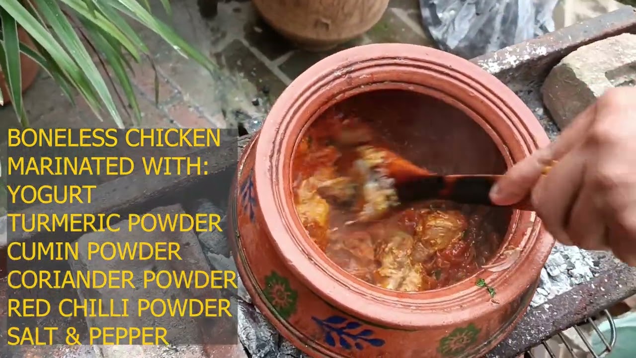 Cooking Chicken Handi in Clay Pot on Charcoal #islamabad