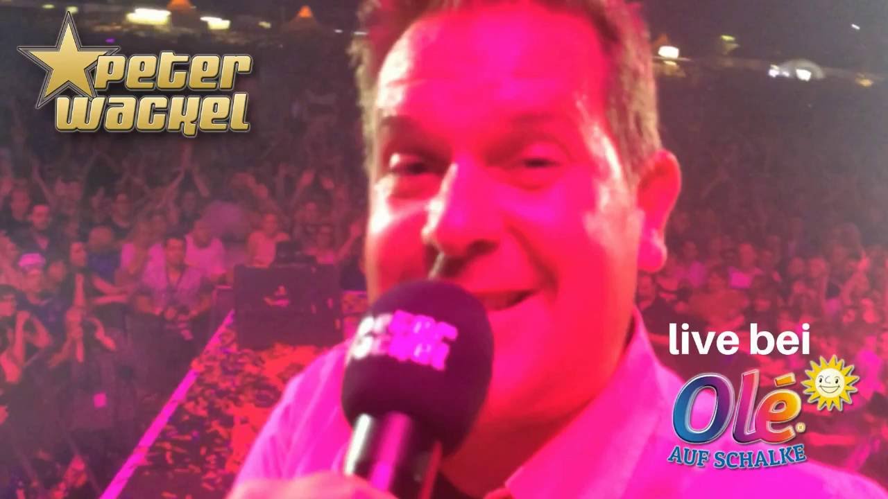Peter Wackel live bei Olé auf Schalke 2016