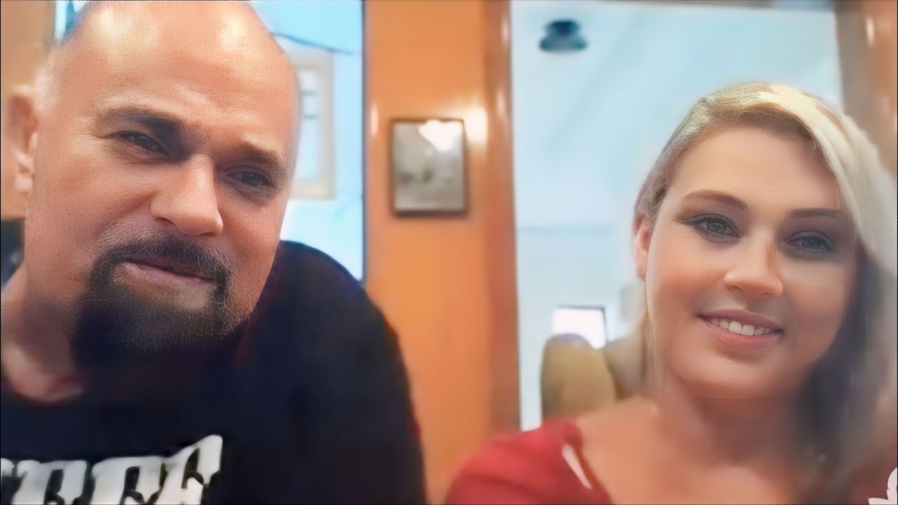 Skeptical Friend Gets Read By Psychic Medium