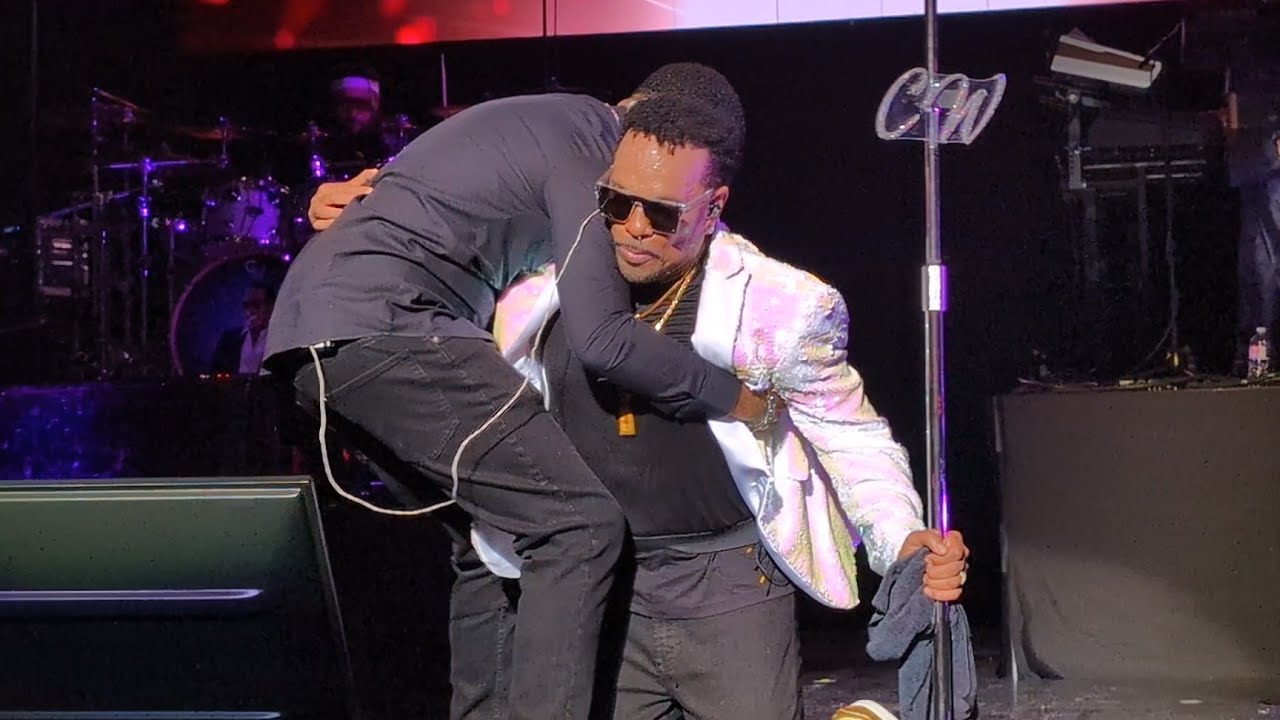 CHARLIE WILSON FALLS TO HIS KNEES AFTER HIS BEST PERFORMANCE EVER!