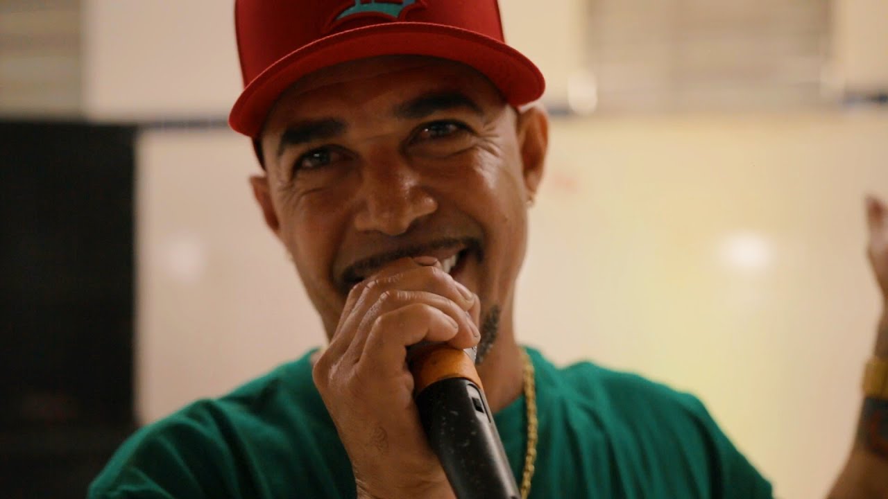 Dvd Thim e Amigos : Betinho, Junior hmt, Nato, Jonão, Martelo, Dany do Morrão e Pekeno da Vds