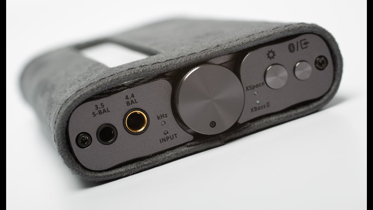 iFi x-DSD Gryphon. Дороговатый, но неплохой портативный комбайн.