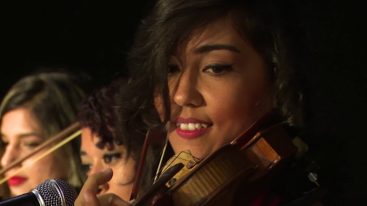 ENTRE MÚSICA Orquesta Danzonera Cubaclamé y la Orquesta Failde