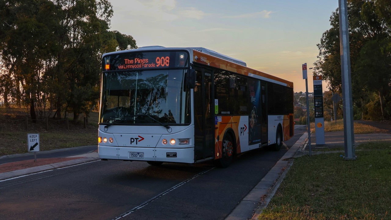 Kinetic Bus 8607 Volvo B7RLE, Volgren “CR228L” 