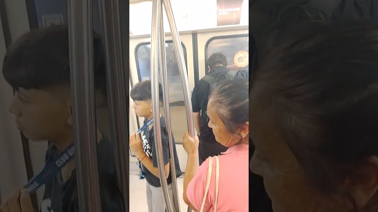 Viaje En Un NS-07 2099 De La Línea 1 Del Metro De Santiago Hasta Tobalaba Combinación Con Línea 4 