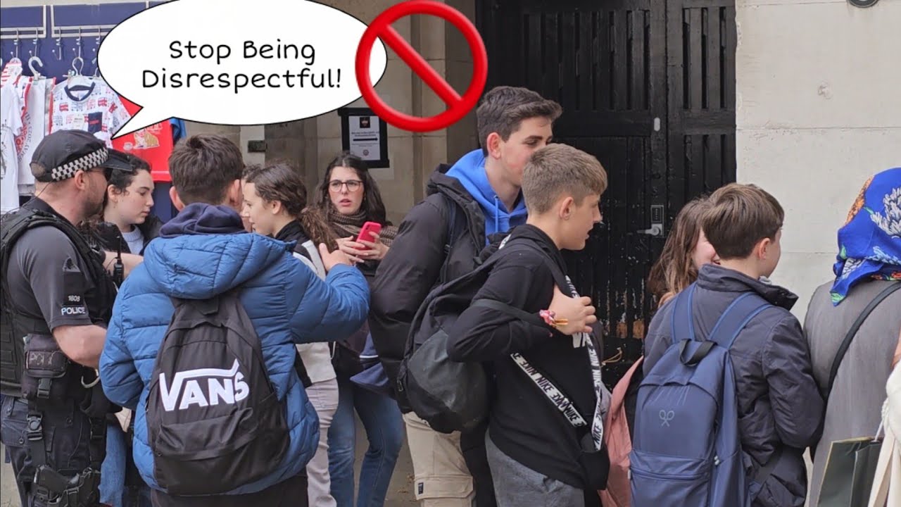 Stop Being DISRESPECTFUL To The King's Guard! Officer WARNS Tourists