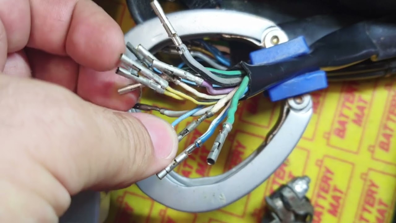 Alfa Romeo 33 Wiring Harness Repair Works (Block Connectors on Engine Firewall)