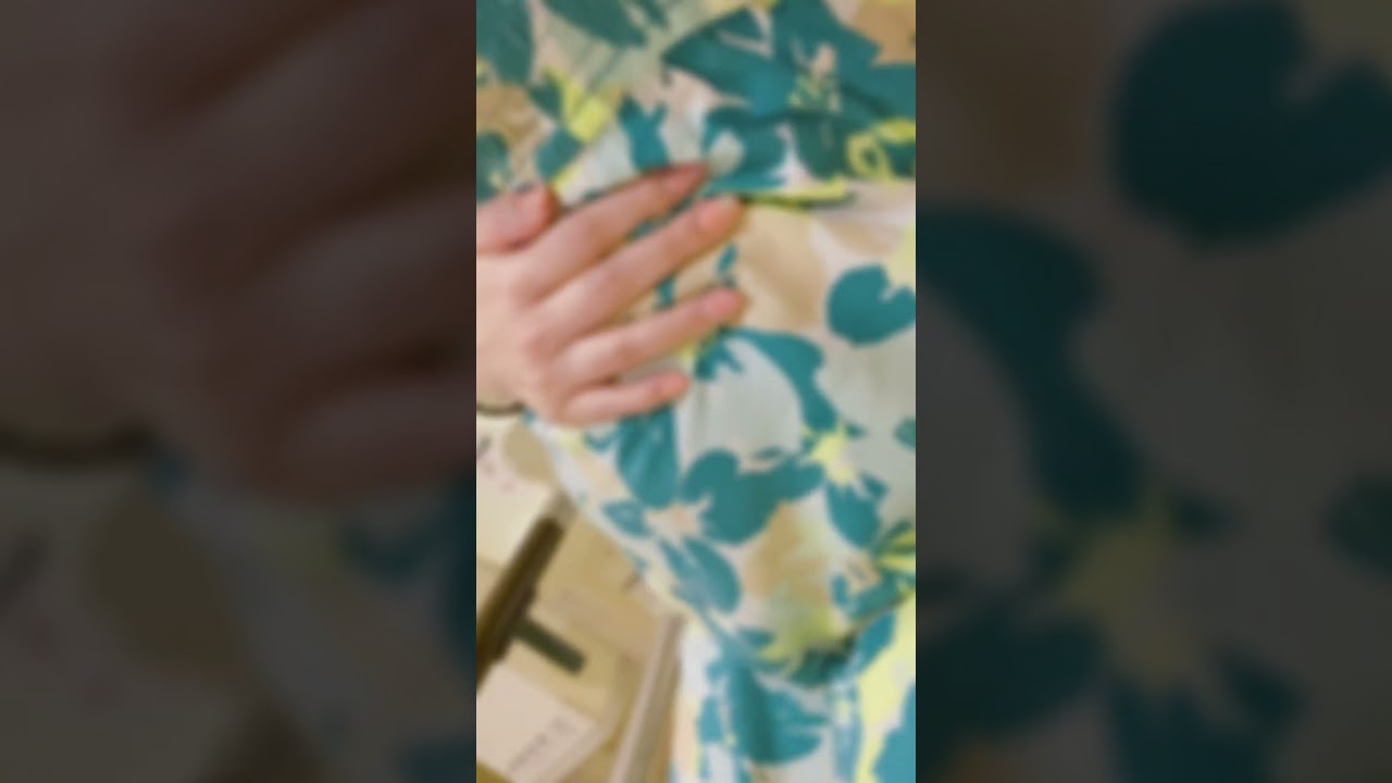 【fake labor】Japanese fake pregnant woman is getting into construction at the toilet.