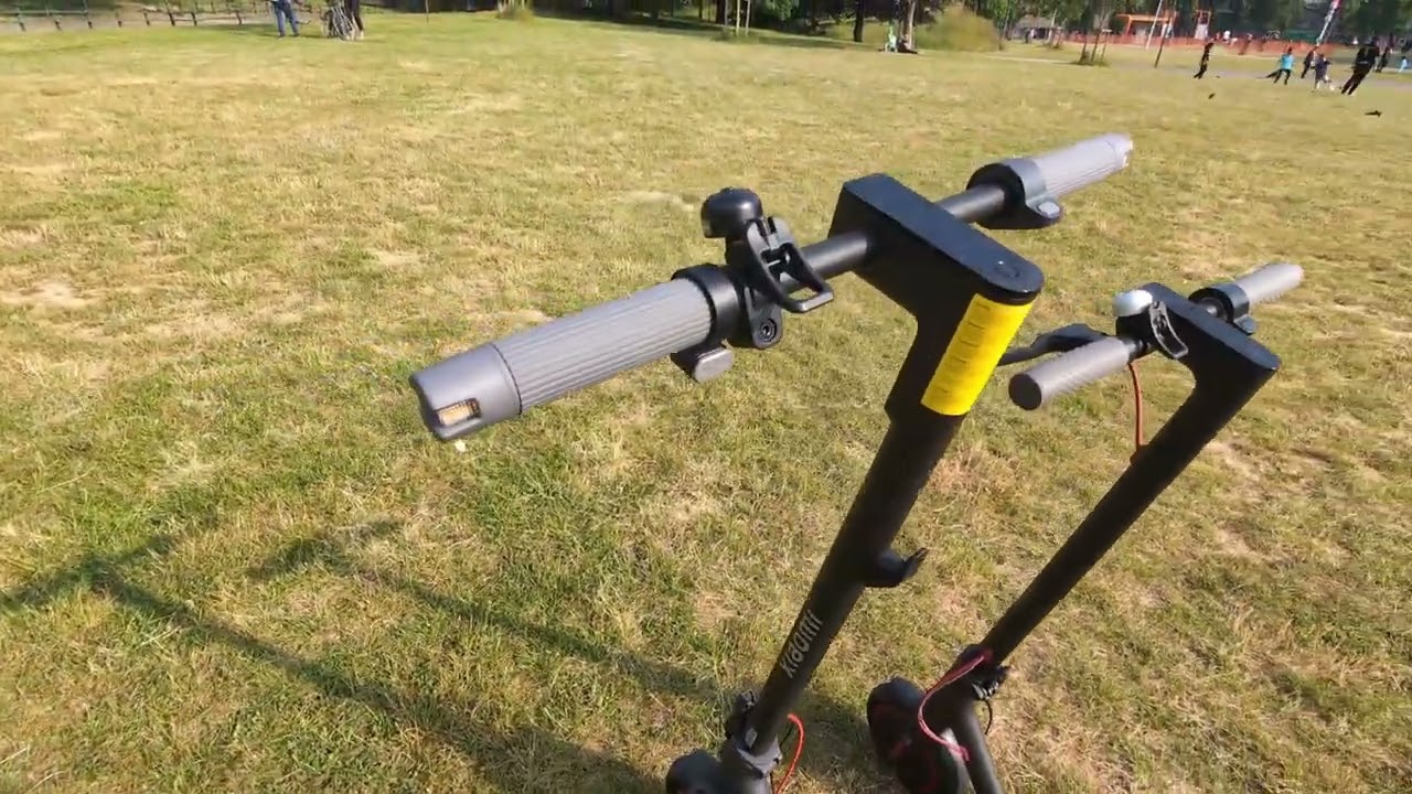 🛴 Xiaomi M365 vs 🛴 Xiaomi scooter 5 Max (2025) ⚔️ Old Legend vs New Beast! 🔥#XiaomiScooter