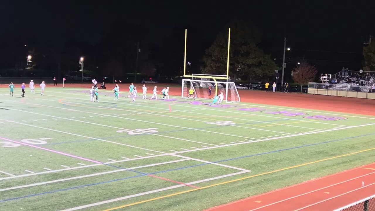 Brentwood hs vs Commack hs  2nd half 11/03/25.  Sc final