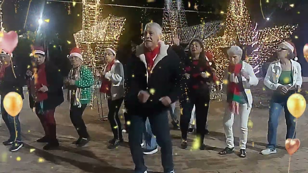 ABUELOS DE MONTAÑALTA (LA BANDA DEL SABOR) TODO ES ALEGRIA Y DIVERSION DISFRUTANDO DE LA NAVIDAD