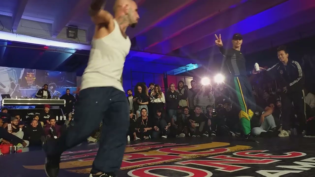 Bboy Iguin vs Bboy Zym | FINAL Red Bull BC One Cypher São Paulo Brasil 2022