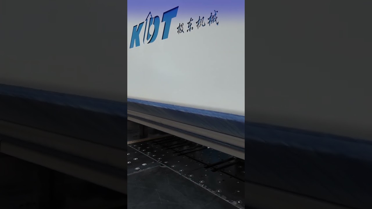 Stroje KDT v n&aacute;bytk&aacute;řsk&eacute; v&yacute;robě na&scaron;ich z&aacute;kazn&iacute;ků