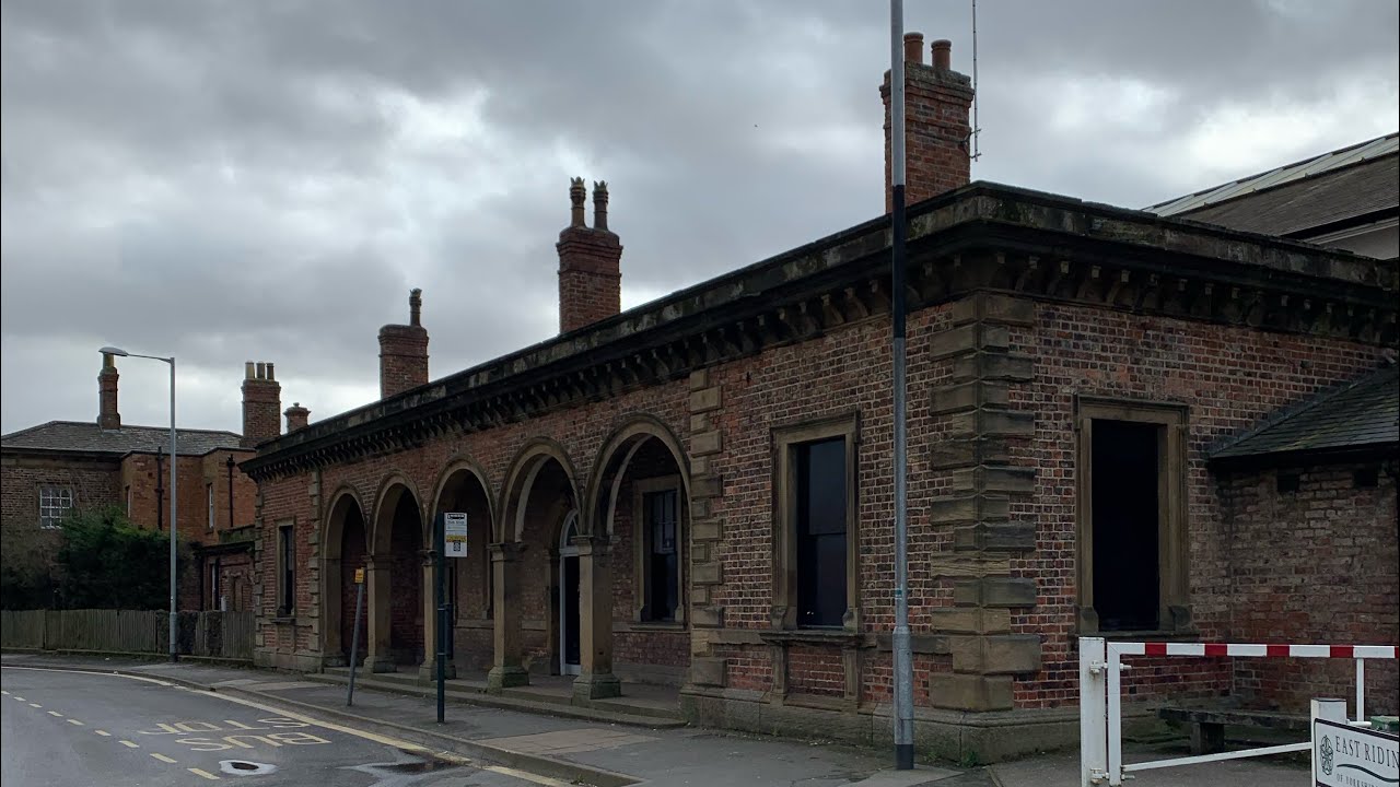 Pocklington Railway Stations and War Memorials VLOG