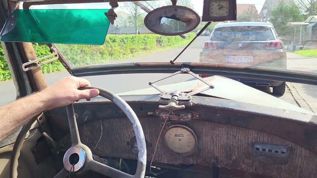 Det er sommer vi kører en tur i Ford y