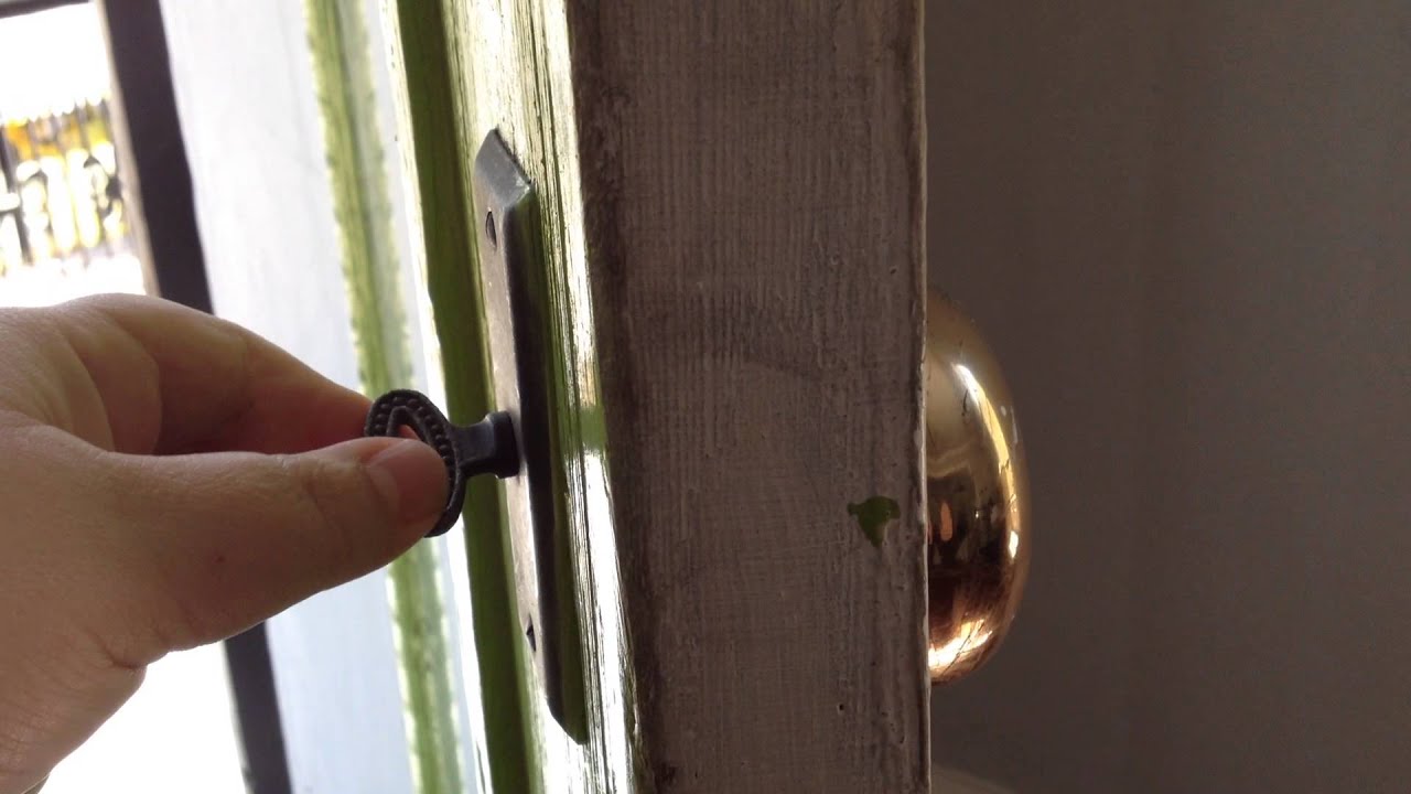 Old school twist knob door bell