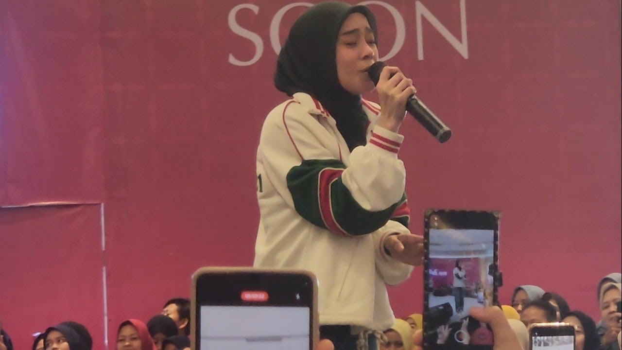 THE BEST SUARA LESTI KEJORA MEMBAWAKAN LAGU 
