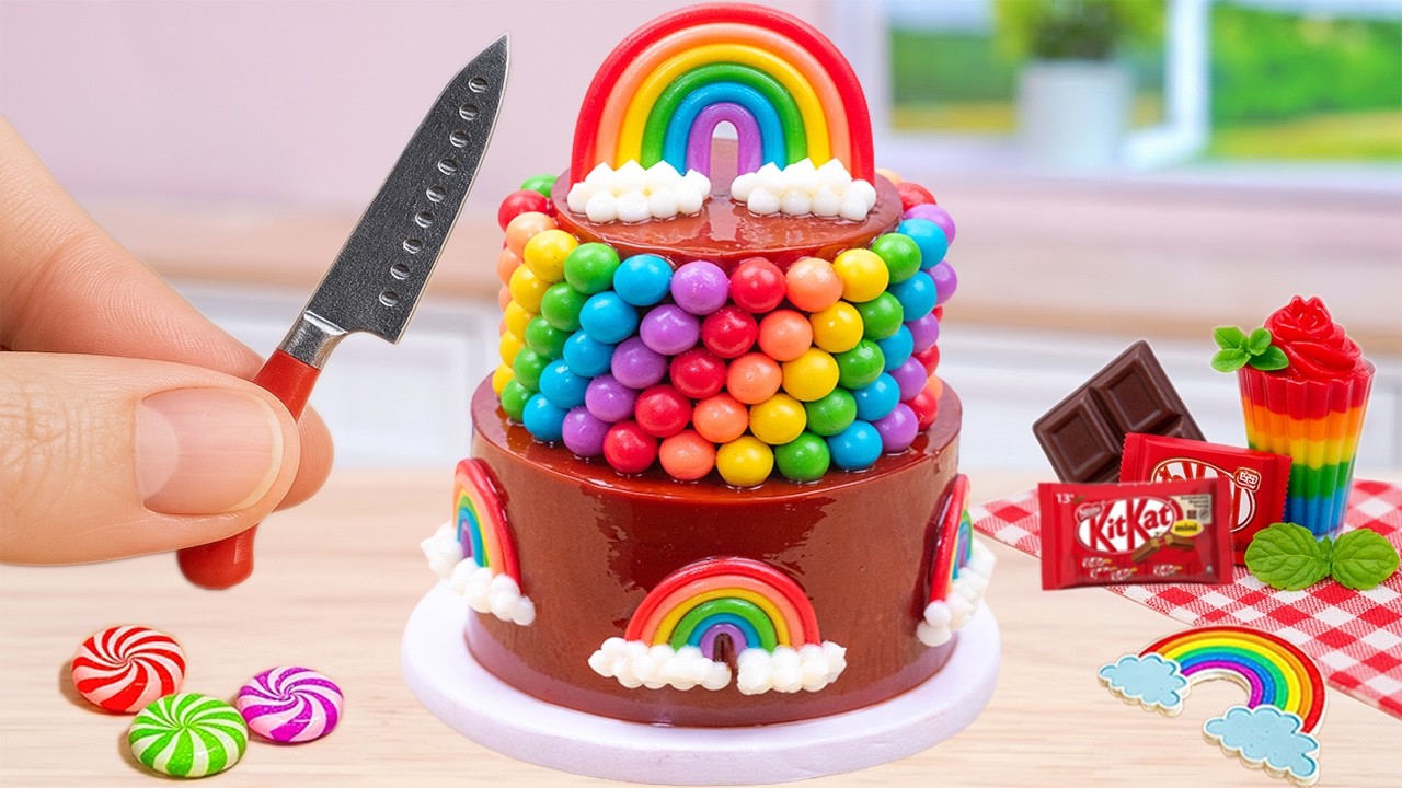 Amazing KitKat Cake Dessert🍫How to Make Rainbow Cake Recipe With Chocolate🌈Easy Mini Cake Decorating