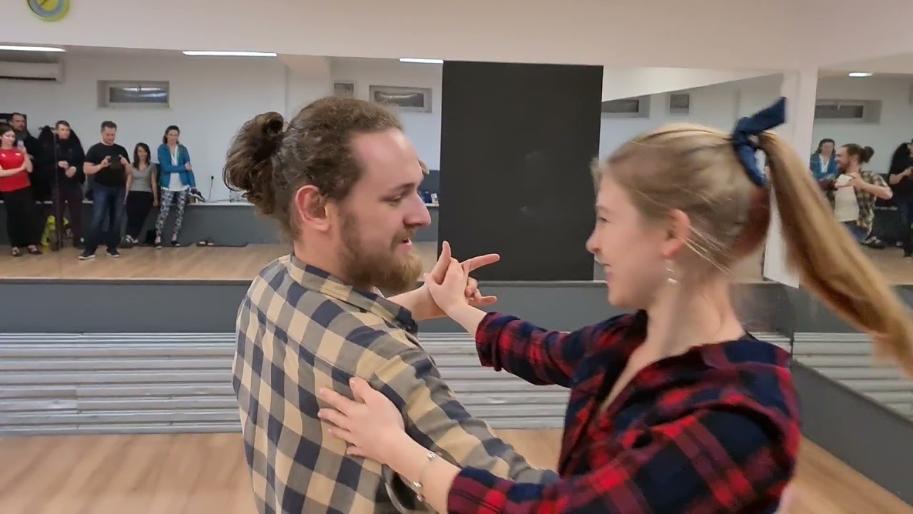 Zouk demo after regular class in Warsaw Salsa Club