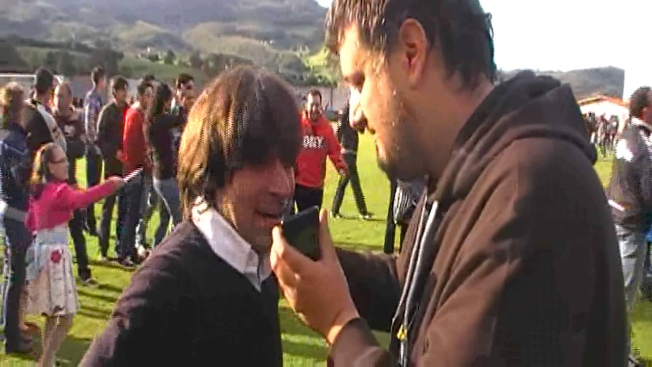 IMPRESIONANTE CELEBRACION  DEL LEALTAD ASCENSO A SEGUNDA B DEL LEALTAD ANTE EL  PUERTOLLANO 2014