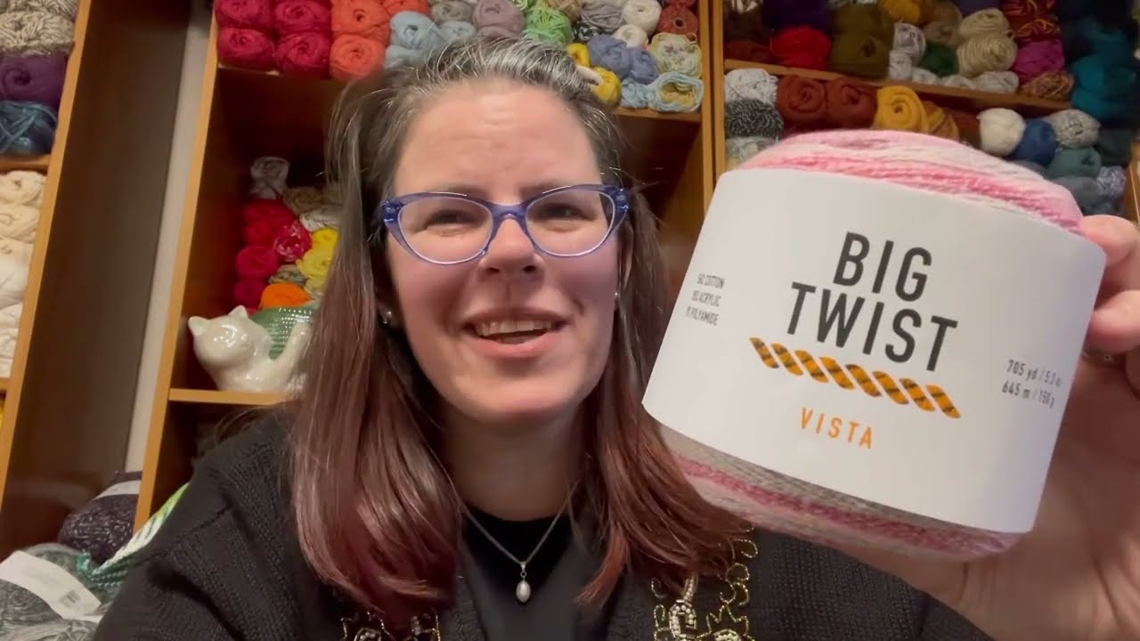 Big Twist Vista #yarnreview #honestreviewer #newyarn #joannfabric #bigtwist #yarnlover #yarnlove