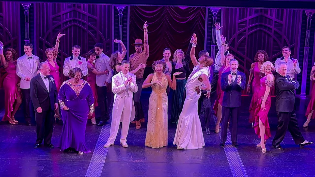 SOME LIKE IT HOT MUSICAL FINAL PERFORMANCE (4K) CURTAIN CALL, CURTAIN SPEECH & STAGE DOOR DEC 30 '23