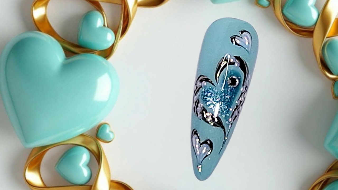 Маникюр с сердечками к празднику влюблённых. МК/Valentine's Day Manicure with Hearts. Video Tutorial