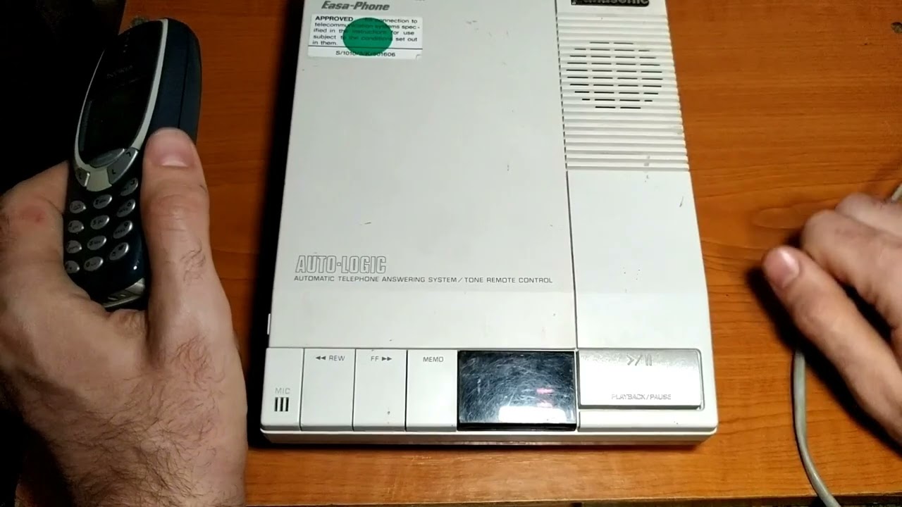 Ciudățenii din talcioc: Robot telefonic