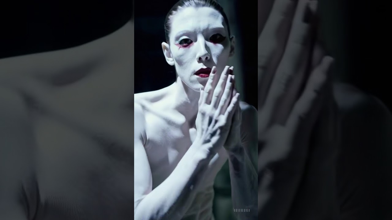 Body glitch #aiart #aidance #performance #butoh